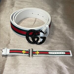 NWOT White and Black/Green Belt W/matching iWatch Smartwatch Strap